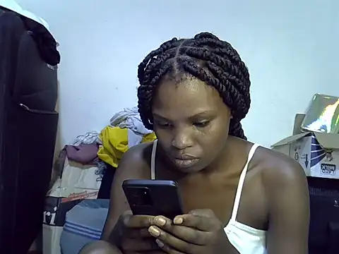 cute_aliyah Cameră chat live