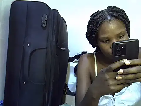 Chatroom en direct de cute_aliyah