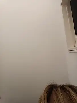 Ofeliafoxx Live chatroom