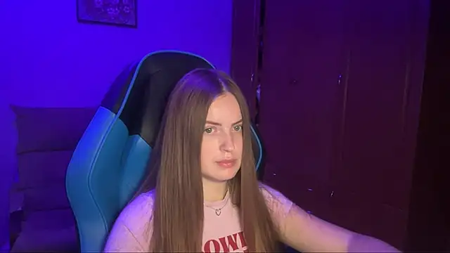Živá chatovací místnost SilkSinner_