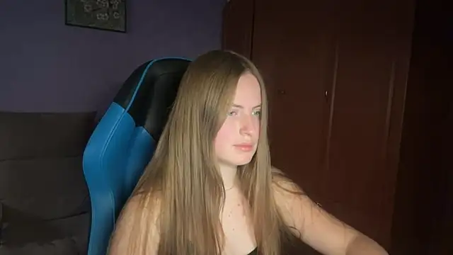 SilkSinner_ – live chatrum