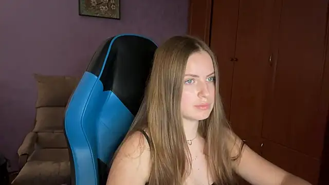 SilkSinner_ – live chatrum