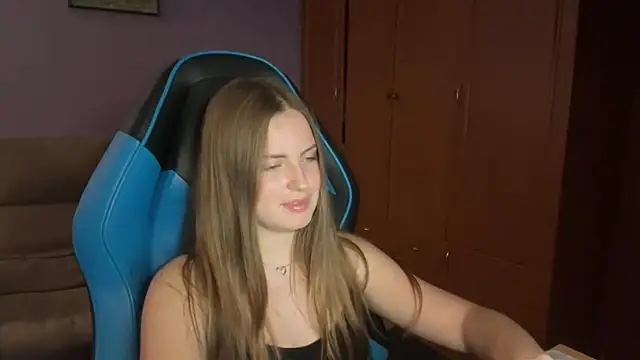 SilkSinner_ Live Chatraum