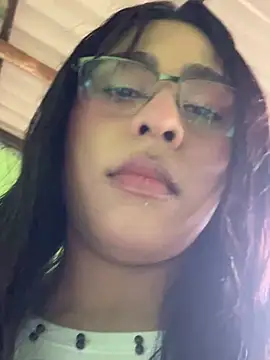 Živá chatovací místnost mara_vip12