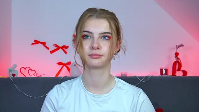 Živá chatovací místnost NicoleNorton