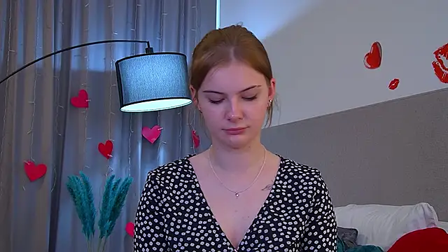 Pokój czatu na żywo – NicoleNorton