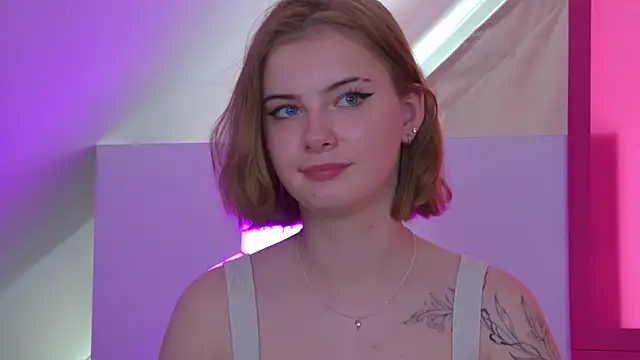 Živá chatovací místnost NicoleNorton