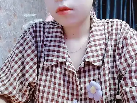 Julie_Ulie Live Chatraum