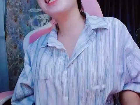 Julie_Ulie Live Chatraum