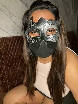 LioraWance – live chatrum
