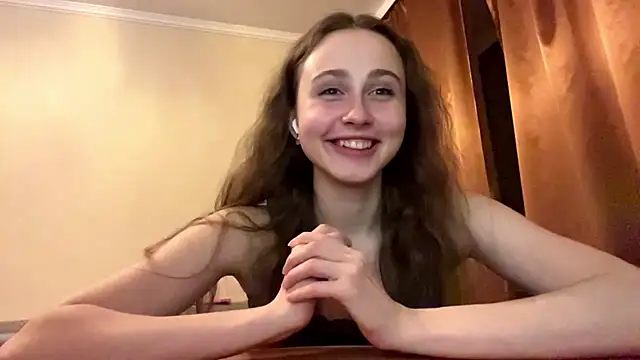 CasimiraPackard Cameră chat live