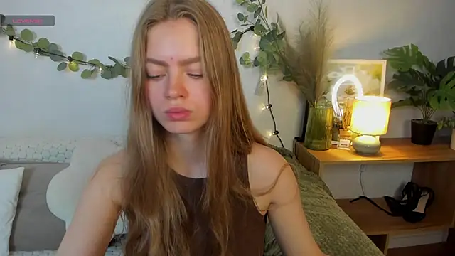 HoneyEmilly Live Chatraum