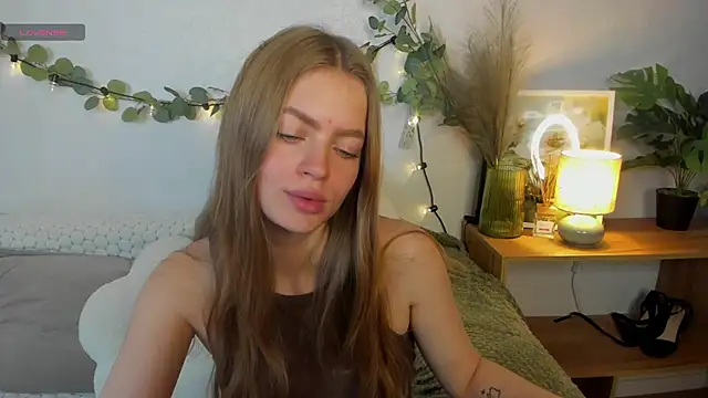 HoneyEmilly Live Chatraum