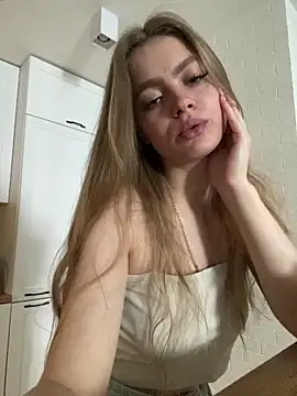 HoneyEmilly Cameră chat live