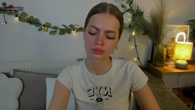 HoneyEmilly Live Chatraum