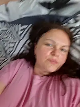 Meri_a Adlı Modelin Canlı Sohbet Odası