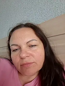 חדר צ'אט בשידור חי של Meri_a