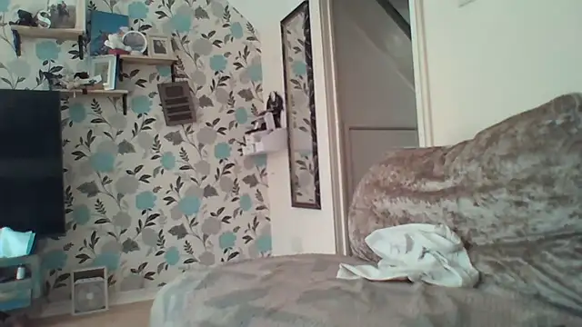 Sala de chat ao vivo de ColosalCock666