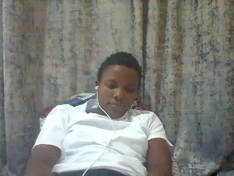 Sala de chat en directo de tina_2030