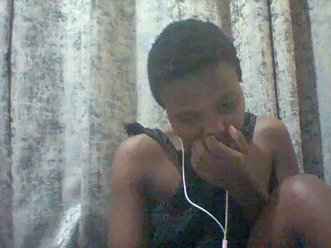 tina_2030's Live Chat Room