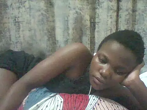 tina_2030 Live Chatraum