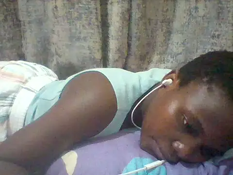 tina_2030 Live Chatraum