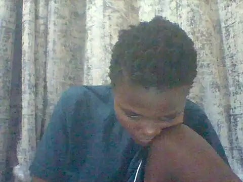 tina_2030's Live Chat Room