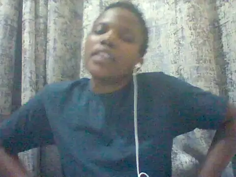tina_2030's Live Chat Room