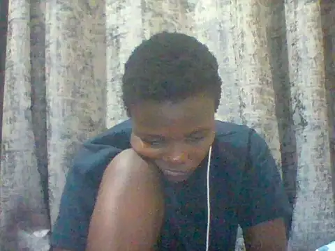 tina_2030's Live Chat Room