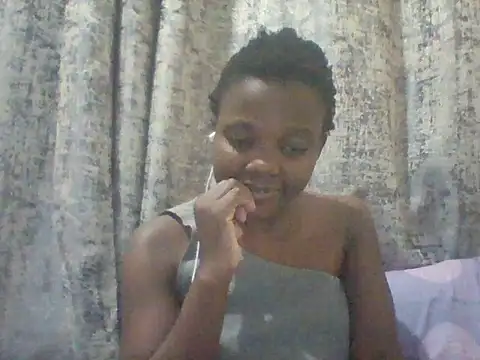 tina_2030 Live Chatraum