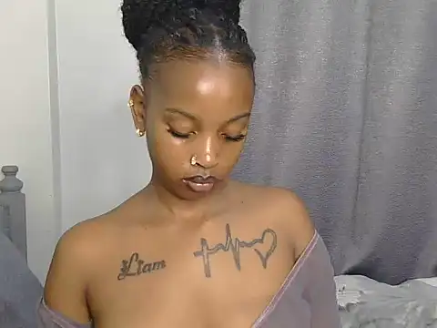 Sala de chat ao vivo de lucious_wendy