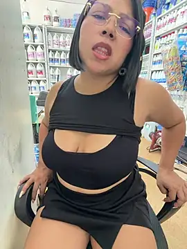 ISABELLA__LUNA – Naživo XXX chat