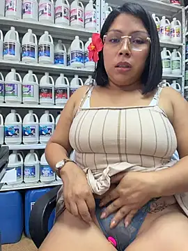 Živá chatovací místnost ISABELLA__LUNA