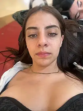 غرفة دردشة Hanna_Cruz_ المباشرة