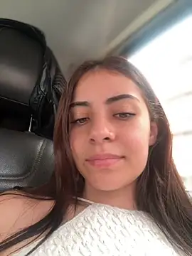Sala de chat en directo de Hanna_Cruz_