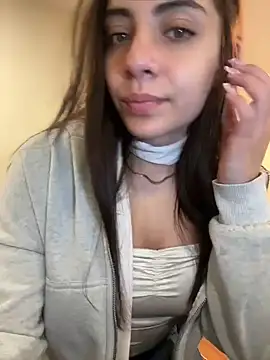 Pokój czatu na żywo – Hanna_Cruz_