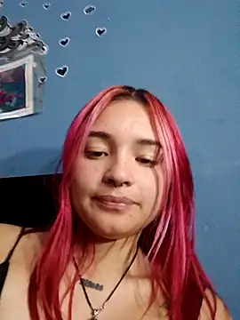 غرفة دردشة Arianna_01 المباشرة