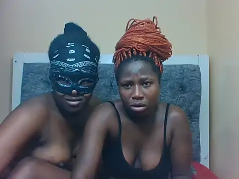 Horny_ebonies 실시간 채팅방