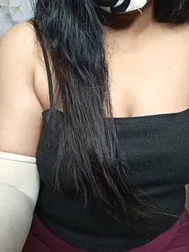 Sala de chat ao vivo de SonikaVerma