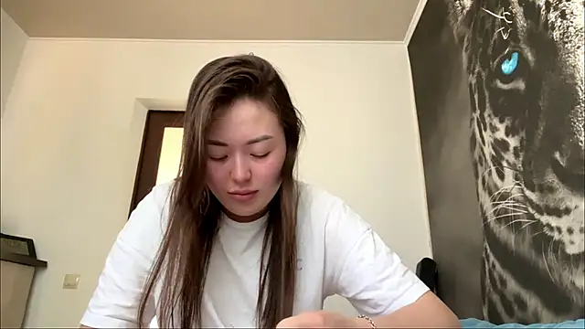 ChelsieThuman's Live Chat Room