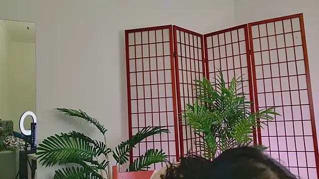 Oksi_Koxy Adlı Modelin Canlı Sohbet Odası