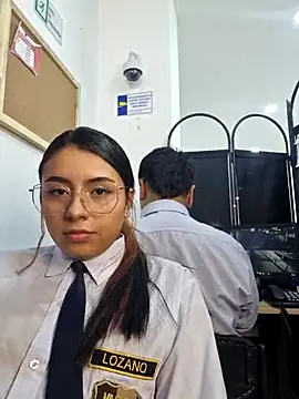 Angela__05: δωμάτιο απευθείας συνομιλίας