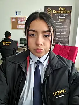 غرفة دردشة Angela__05 المباشرة