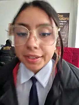 Angela__05 Live Chatrum