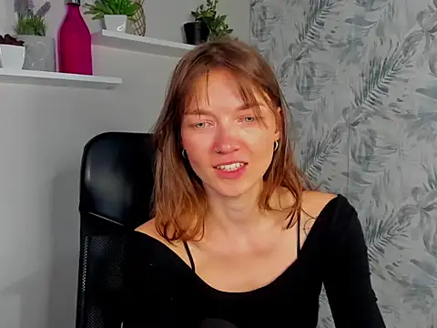 KiraBliss28 Live Chatraum