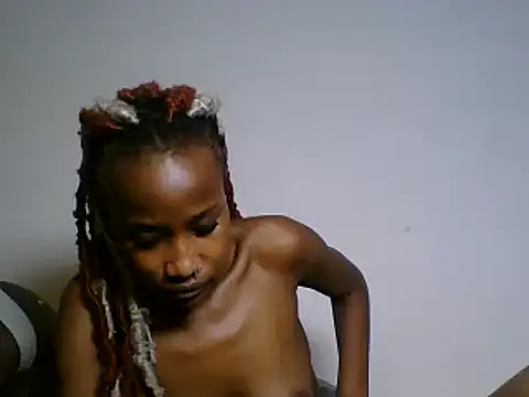 دردشة Blonde_slimy الجنسية المباشرة