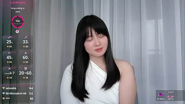 -Yuko- Cameră chat live