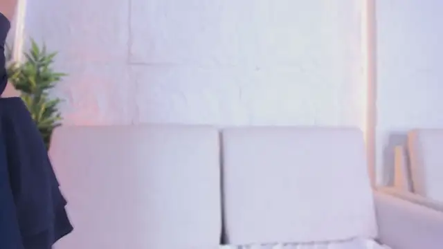 Ali_Hamilton Live Chatraum