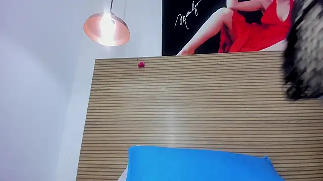 غرفة دردشة Rachel_Tom المباشرة