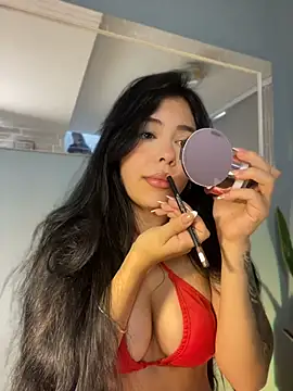 غرفة دردشة FERNANDAXX_ المباشرة